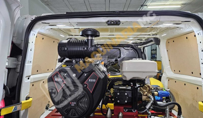 FORD TRANSIT CUSTOM CON EQUIPO DE DESATASCOS DE 35 CV lleno