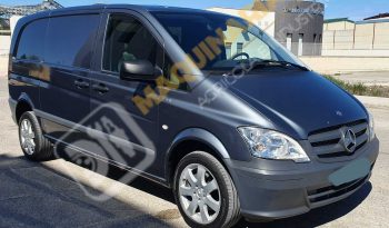 FURGÓN MERCEDES VITO CON EQUIPO DE DESATASCOS DE 35 CV lleno