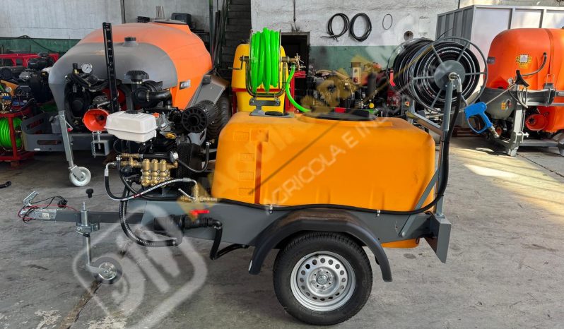 EQUIPO DE LIMPIEZA DE LARGO ALCANCE CON 35 CV  Y ENROLLADOR DE 150 M lleno
