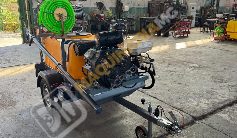 EQUIPO DE LIMPIEZA DE LARGO ALCANCE CON 35 CV  Y ENROLLADOR DE 150 M lleno