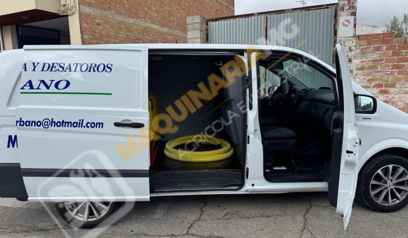 FURGONETA VITO CON EQUIPO DE DESATASCOS DE 35 CV lleno