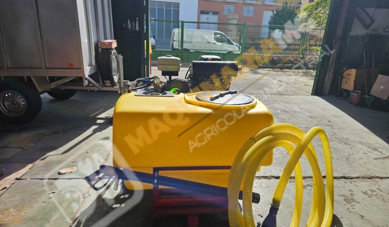 EQUIPO LIMPIEZA Y DESINFECCIÓN GRIPE AVIAR lleno