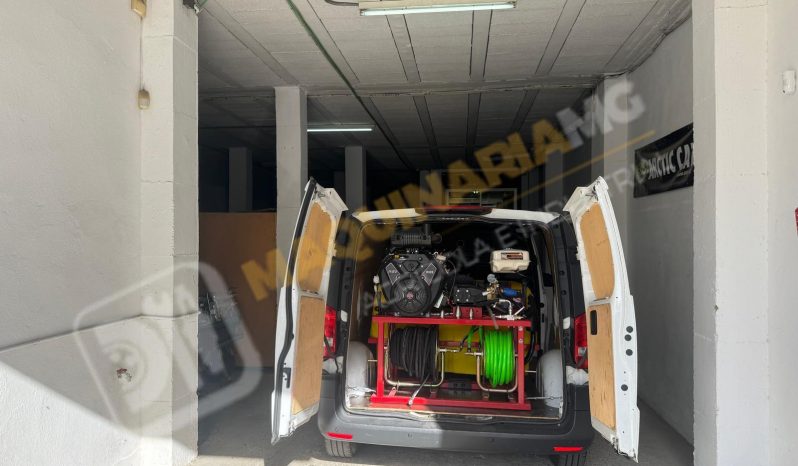 FURGÓN VITO CON EQUIPO DE DESATASCOS DE 35 CV lleno