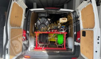 FURGÓN VITO CON EQUIPO DE DESATASCOS DE 35 CV lleno