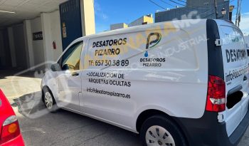 FURGÓN VITO CON EQUIPO DE DESATASCOS DE 35 CV lleno