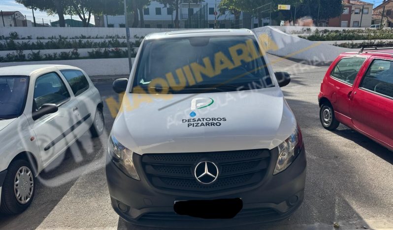 FURGÓN VITO CON EQUIPO DE DESATASCOS DE 35 CV lleno