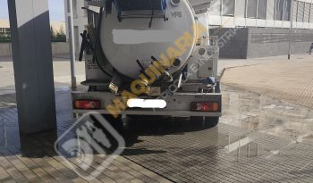 CAMIÓN 3.500 KG DESATASCOS Y SUCCIÓN lleno