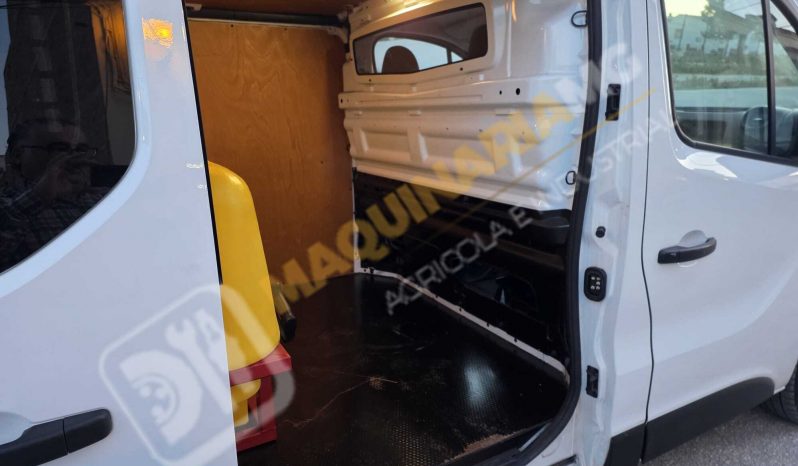 RENAULT TRAFIC + EQUIPO DE DESATASCOS DE 35 CV lleno