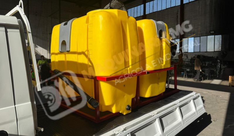 EQUIPO DE LIMPIEZA, SUCCIÓN Y DESATASCOS 800 + 800 LITROS 35 CV lleno