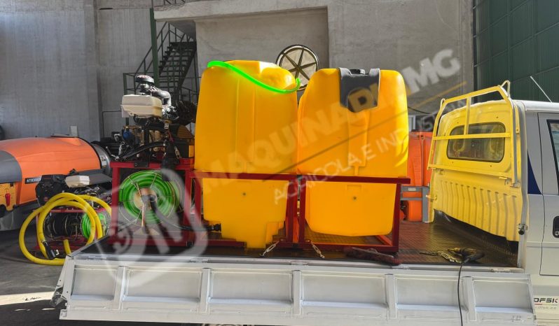 EQUIPO DE LIMPIEZA, SUCCIÓN Y DESATASCOS 800 + 800 LITROS 35 CV lleno