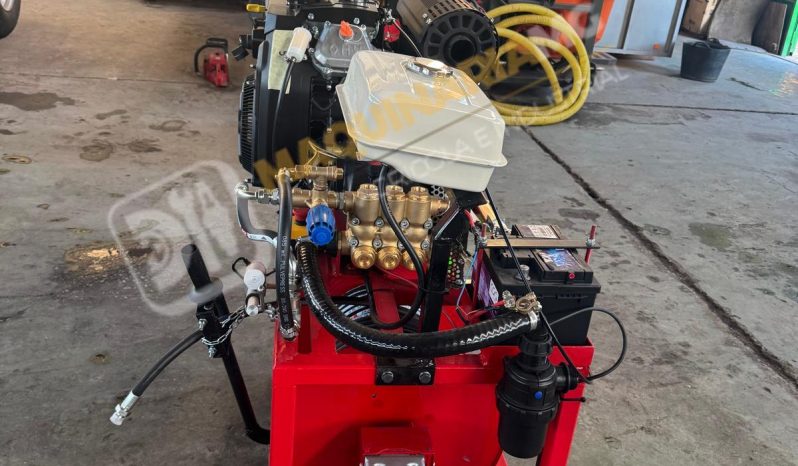 EQUIPO AUTÓNOMO DE 35 CV DESATASCOS CON ENROLLADOR ELÉCTRICO lleno