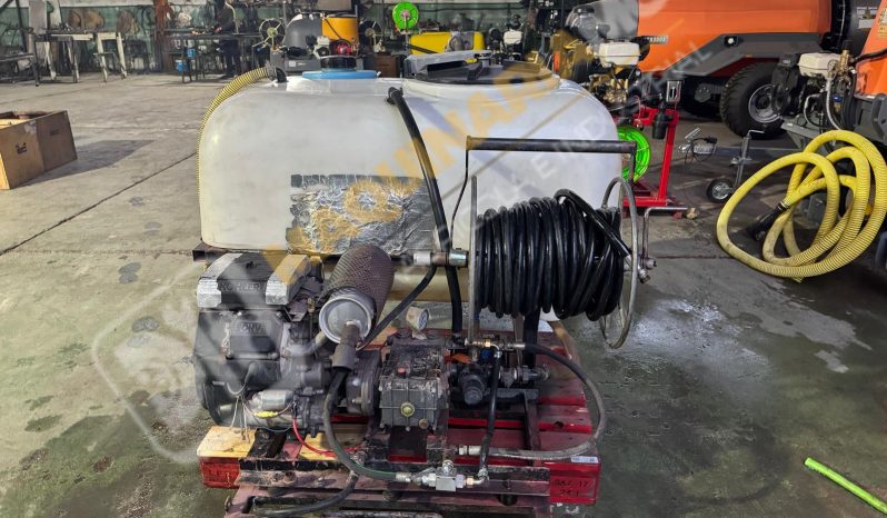 EQUIPO DE DESATASCOS DE SEGUNDA MANO 600 LITROS lleno