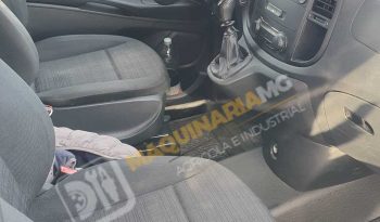 FURGONETAS CON EQUIPOS DE DESATASCOS, LIMPIEZA Y SUCCIÓN lleno