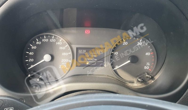 FURGONETAS CON EQUIPOS DE DESATASCOS, LIMPIEZA Y SUCCIÓN lleno