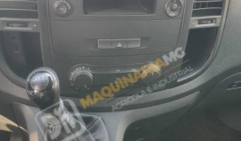 FURGONETAS CON EQUIPOS DE DESATASCOS, LIMPIEZA Y SUCCIÓN lleno