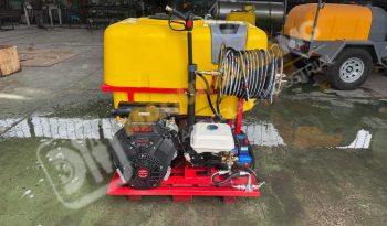 EQUIPO LIMPIEZA DE ALTA PRESIÓN lleno