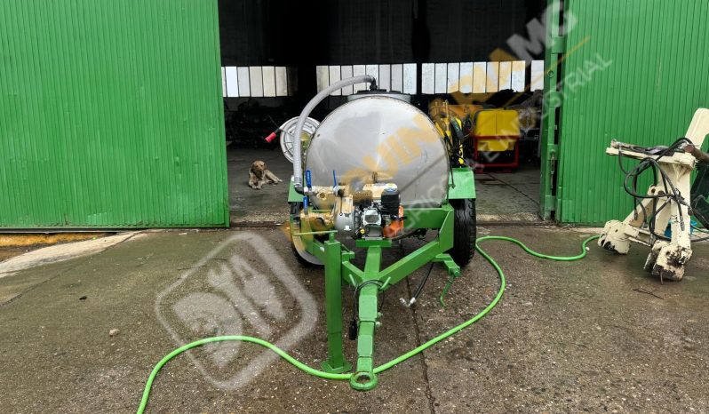 EQUIPO DE EXTINCIÓN DE INCENDIOS 2000 LITROS lleno