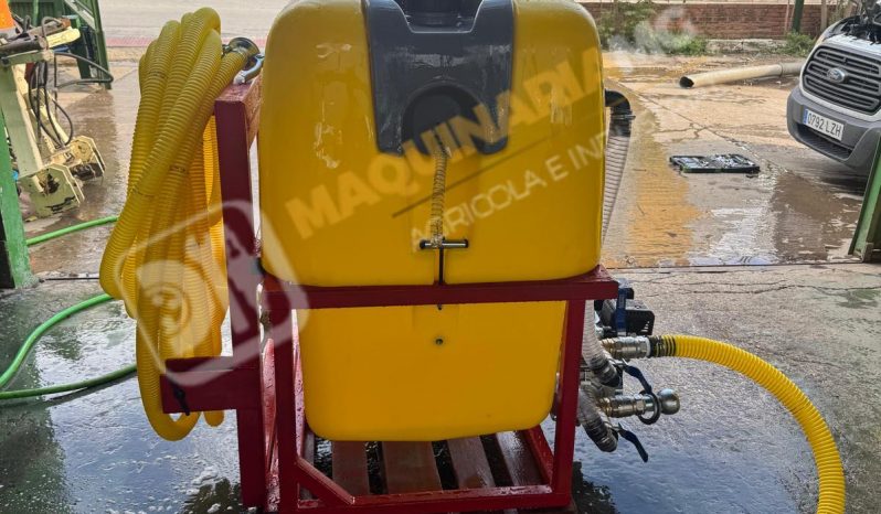 EQUIPO EXTINCIÓN DE INCENDIOS PARA TRACTOR lleno