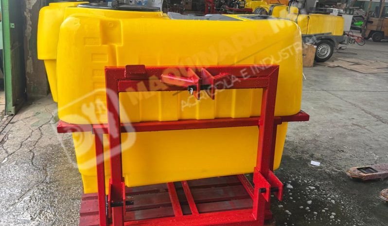 EQUIPO EXTINCIÓN DE INCENDIOS PARA TRACTOR lleno