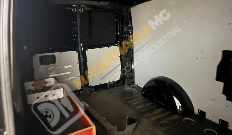 FURGONETA VITO CON EQUIPO DE DESATASCOS, LIMPIEZA Y SUCCIÓN lleno