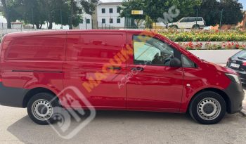 FURGÓN VITO CON EQUIPO DE DESATASCOS, SUCCIÓN Y LIMPIEZA lleno