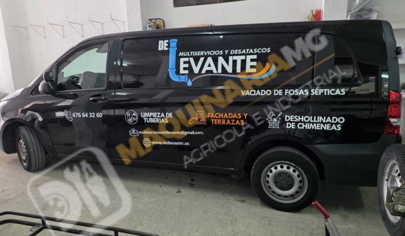 FURGONETA VITO CON EQUIPO DE DESATASCOS, LIMPIEZA Y SUCCIÓN lleno