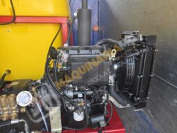 EQUIPO DE LIMPIEZA Y DESATASCOS 1500 LITROS 28 CV DIESEL lleno