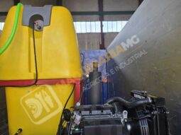EQUIPO DE LIMPIEZA Y DESATASCOS 1500 LITROS 28 CV DIESEL lleno