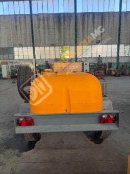 EQUIPO DE EXTINCIÓN DE INCENDIOS 1000 L CON RUEDA DE REPUESTO lleno