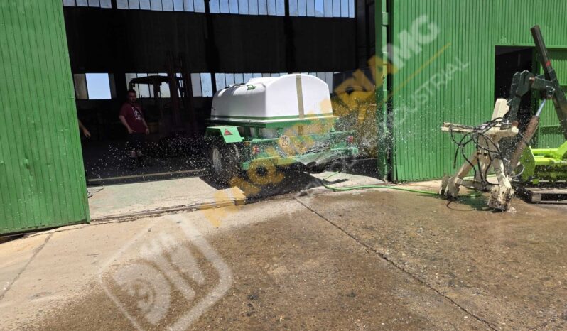 CUBA 3000 LITROS PARA AGUA Y RIEGO POR TEJA lleno