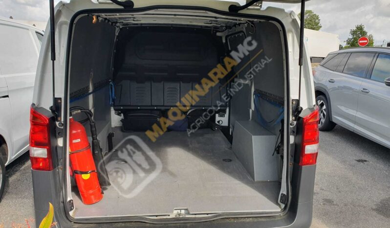 DISPONEMOS DE UNA AMPLIA GAMA DE FURGONETAS VITO CON EQUIPOS DE DESATASCOS lleno