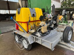 EQUIPO DIESEL 4 CILINDROS PARA LIMPIEZA Y DESATASCOS lleno
