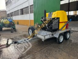 EQUIPO DIESEL 4 CILINDROS PARA LIMPIEZA Y DESATASCOS lleno