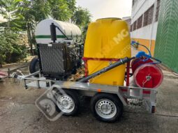EQUIPO DIESEL 4 CILINDROS PARA LIMPIEZA Y DESATASCOS lleno