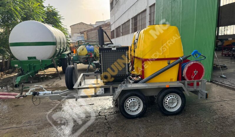EQUIPO DIESEL 4 CILINDROS PARA LIMPIEZA Y DESATASCOS lleno