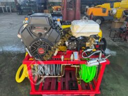 EQUIPO DESATASCOS DE 600 L 35 CV Y MANDO DE 3 FUNCIONES lleno
