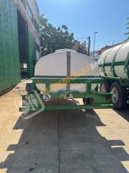 CUBA 6000 LITROS PARA RIEGO lleno