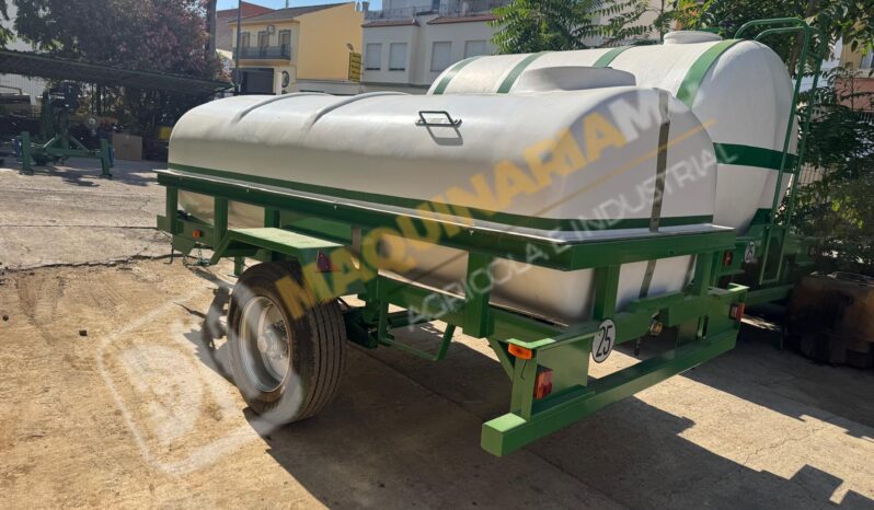 CUBA 6000 LITROS PARA RIEGO lleno