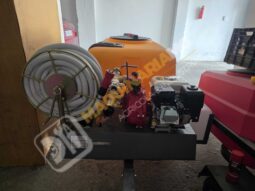 EQUIPO DE INCENDIOS DE 600 LITROS CON FRENO DE INERCIA lleno