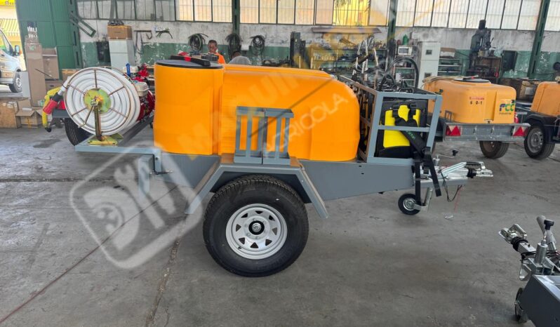 EQUIPO ESPECIAL DE EXTINCIÓN DE INCENDIOS lleno