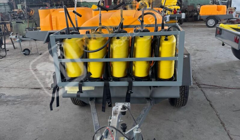 EQUIPO ESPECIAL DE EXTINCIÓN DE INCENDIOS lleno