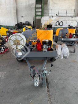 EQUIPO DE EXTINCIÓN DE INCENDIOS 1000 LITROS MOD. VEJER lleno