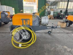 EQUIPO DE EXTINCIÓN DE INCENDIOS 1000 LITROS MOD. VEJER lleno