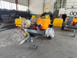 EQUIPO DE EXTINCIÓN DE INCENDIOS 1000 LITROS MOD. VEJER lleno