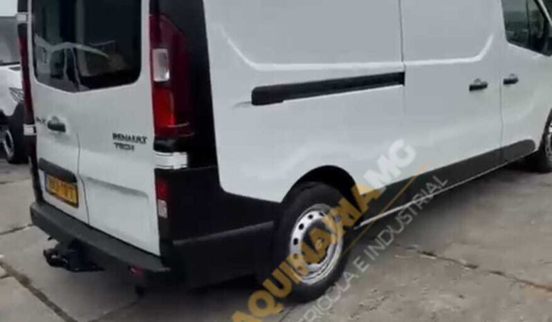 FURGÓN PARA DESATASCOS, LIMPIEZA Y DESINFECCIÓN lleno