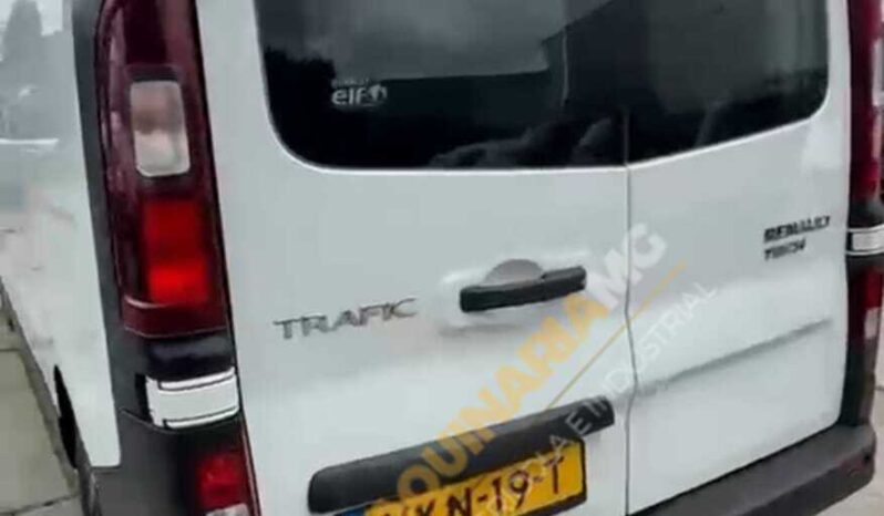 FURGÓN PARA DESATASCOS, LIMPIEZA Y DESINFECCIÓN lleno