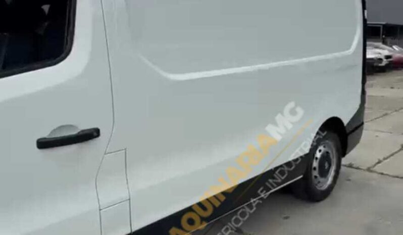 FURGÓN PARA DESATASCOS, LIMPIEZA Y DESINFECCIÓN lleno