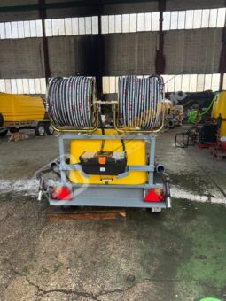 EQUIPO DE LIMPIEZA Y DESATASCOS 600 L CON MOTOR 35 CV Y 2 ENROLLADORES DE 100 M lleno