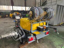 EQUIPO DE LIMPIEZA Y DESATASCOS 600 L CON MOTOR 35 CV Y 2 ENROLLADORES DE 100 M lleno