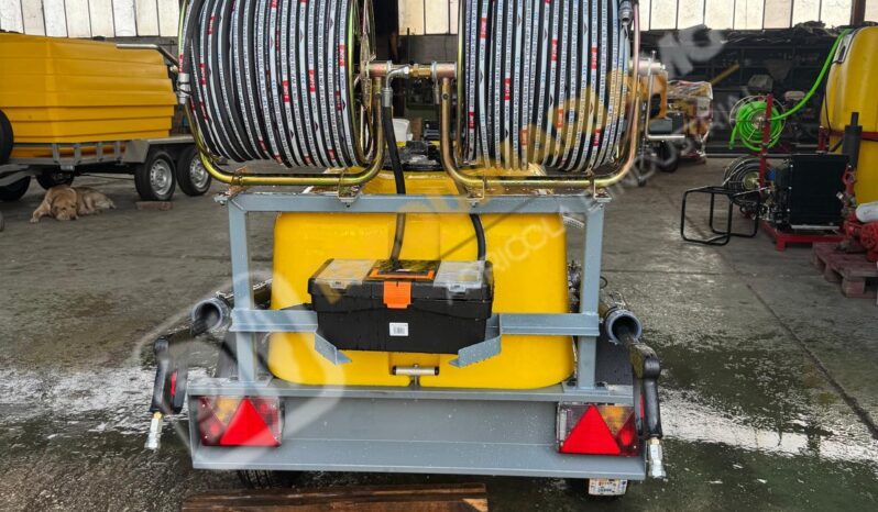 EQUIPO DE LIMPIEZA Y DESATASCOS 600 L CON MOTOR 35 CV Y 2 ENROLLADORES DE 100 M lleno